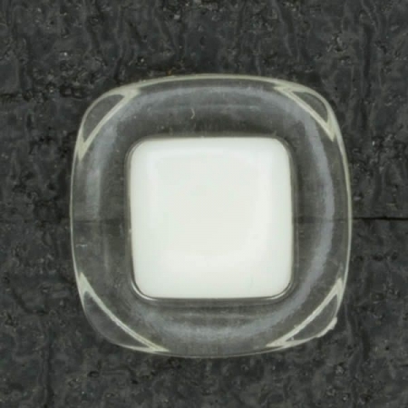 Ref001372 Botón cuadrado en colores blanco y transparente