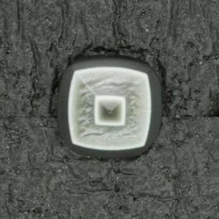 Ref001668 Botón Cuadrado en colores negro y gris