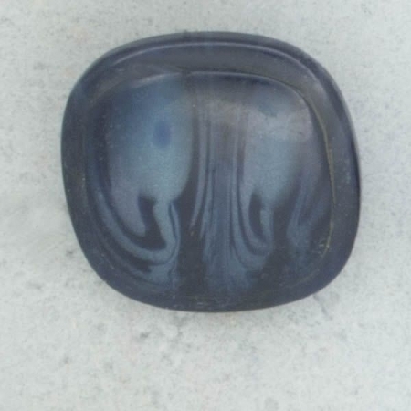 Ref002235 Botón cuadrado en color azul marino